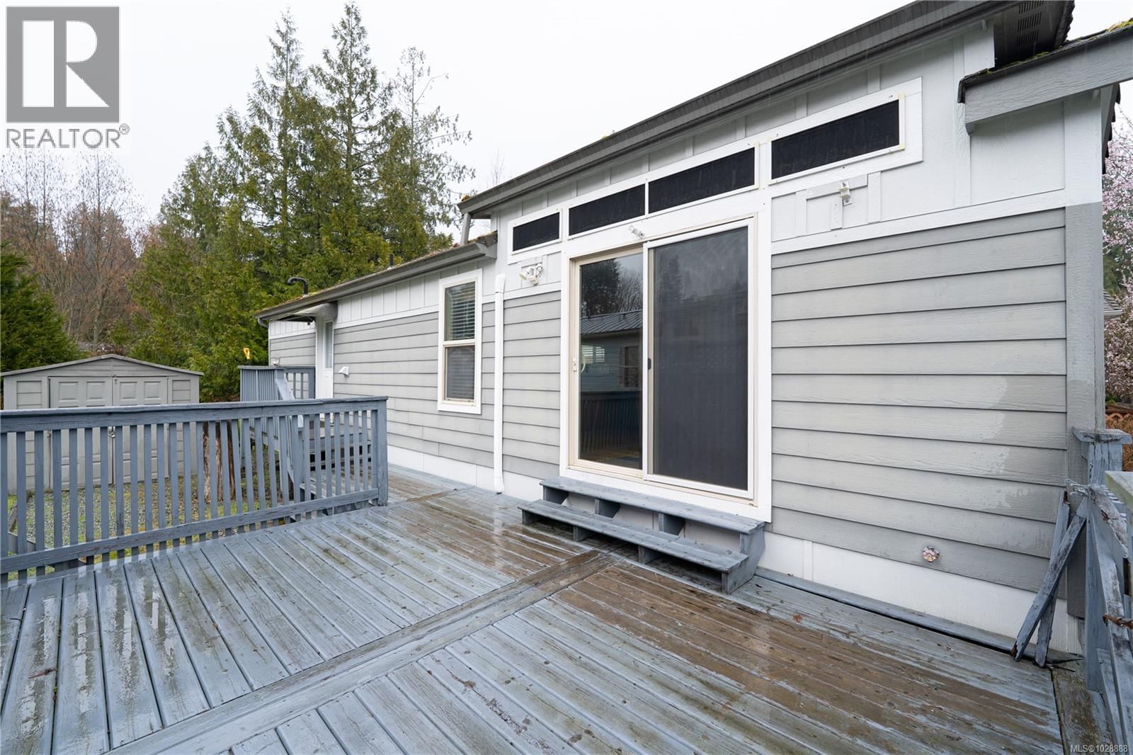 256 3042 River Road property photo