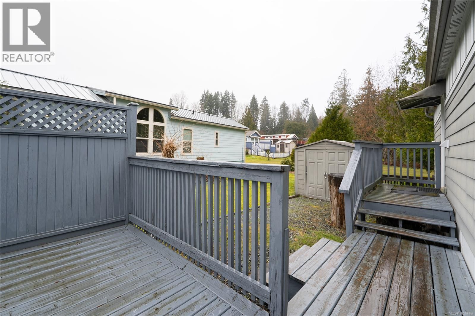 256 3042 River Road property photo