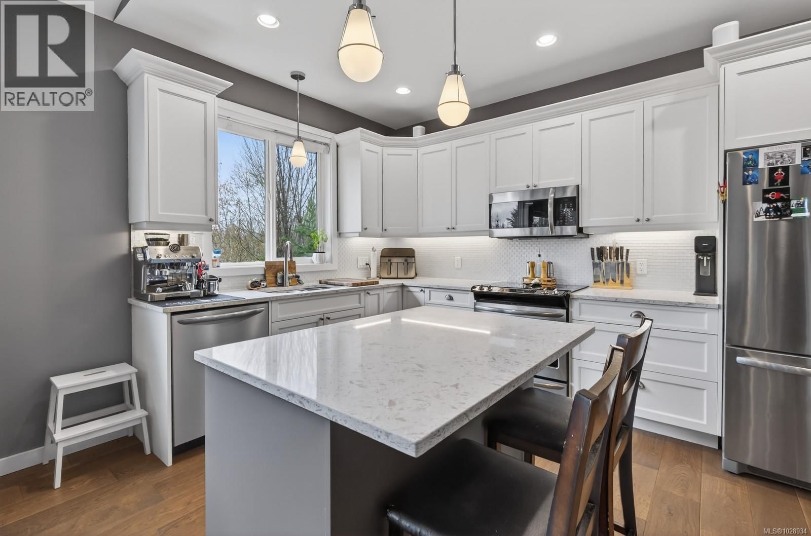 94 BEECH CRESCENT Image 21