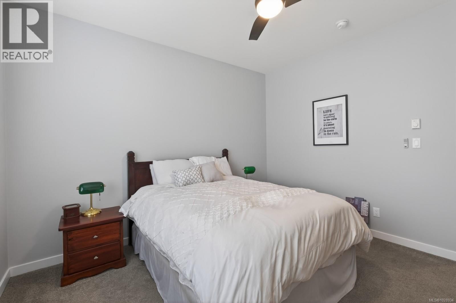 94 BEECH CRESCENT Image 30