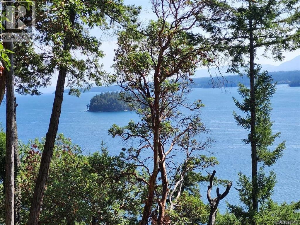 106 Halibut Hill Road, Mudge Island, British Columbia V0R 1X6