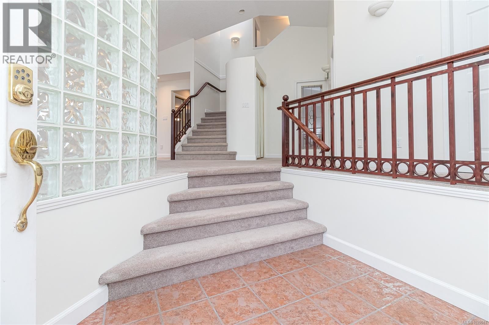 4268 Westervelt Place property photo