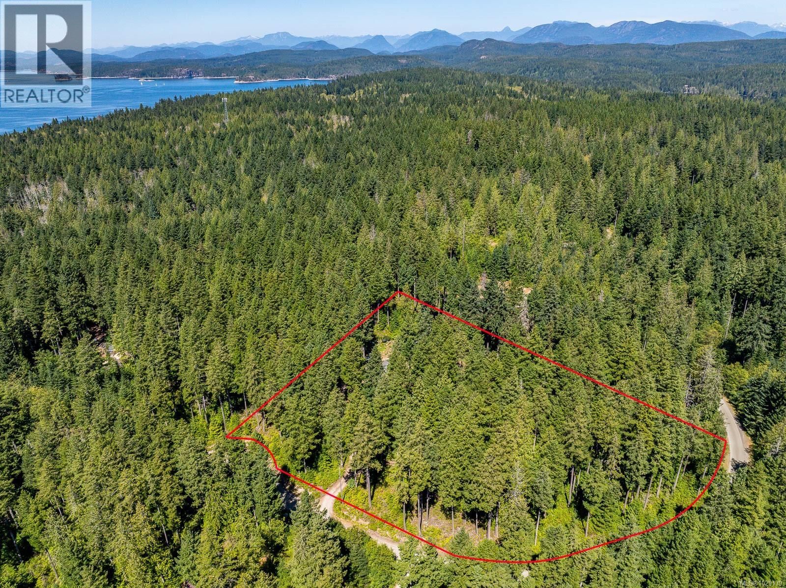 924 SISKIN LANE Image 62