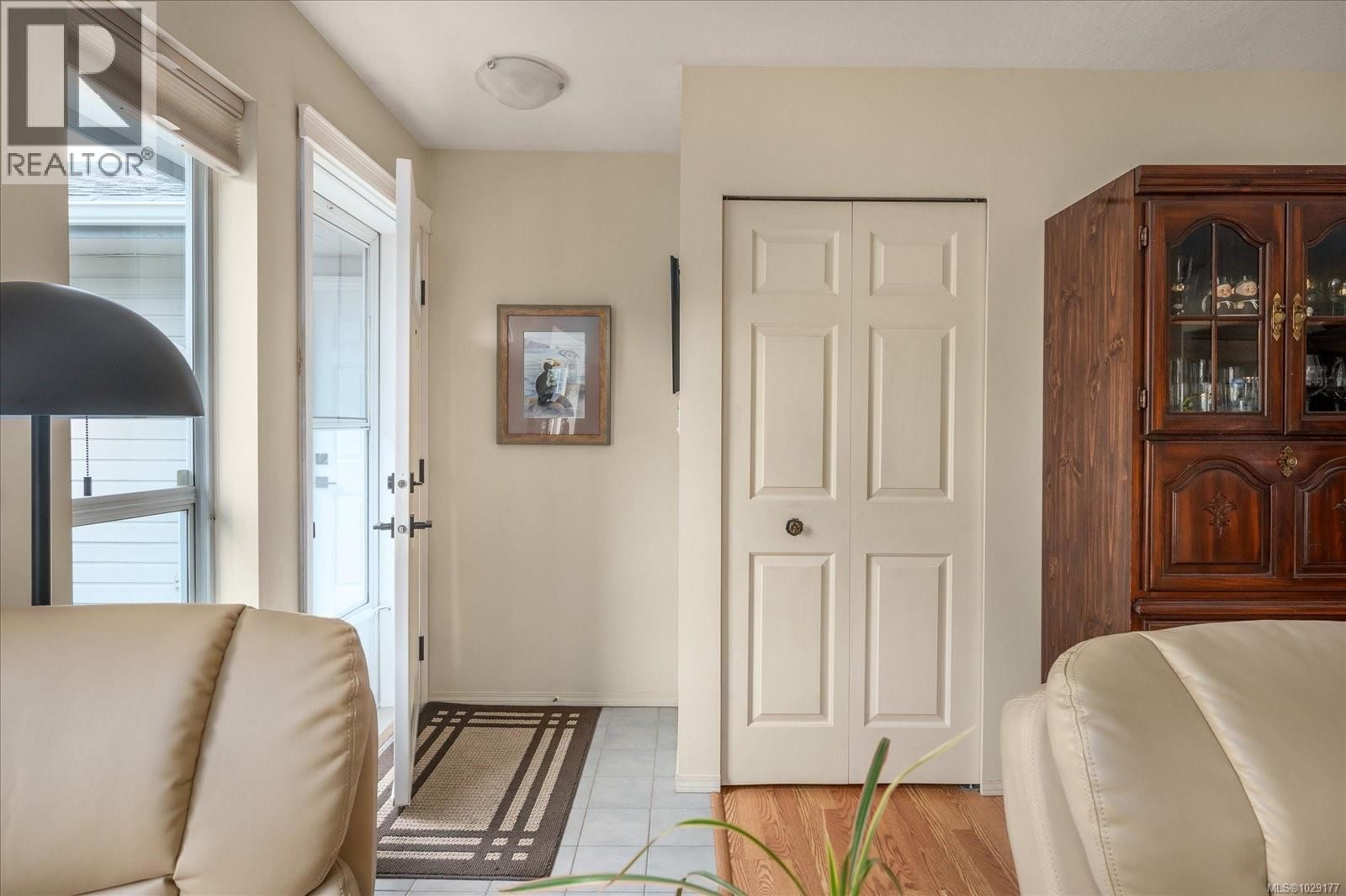 492 Aquila Place property photo