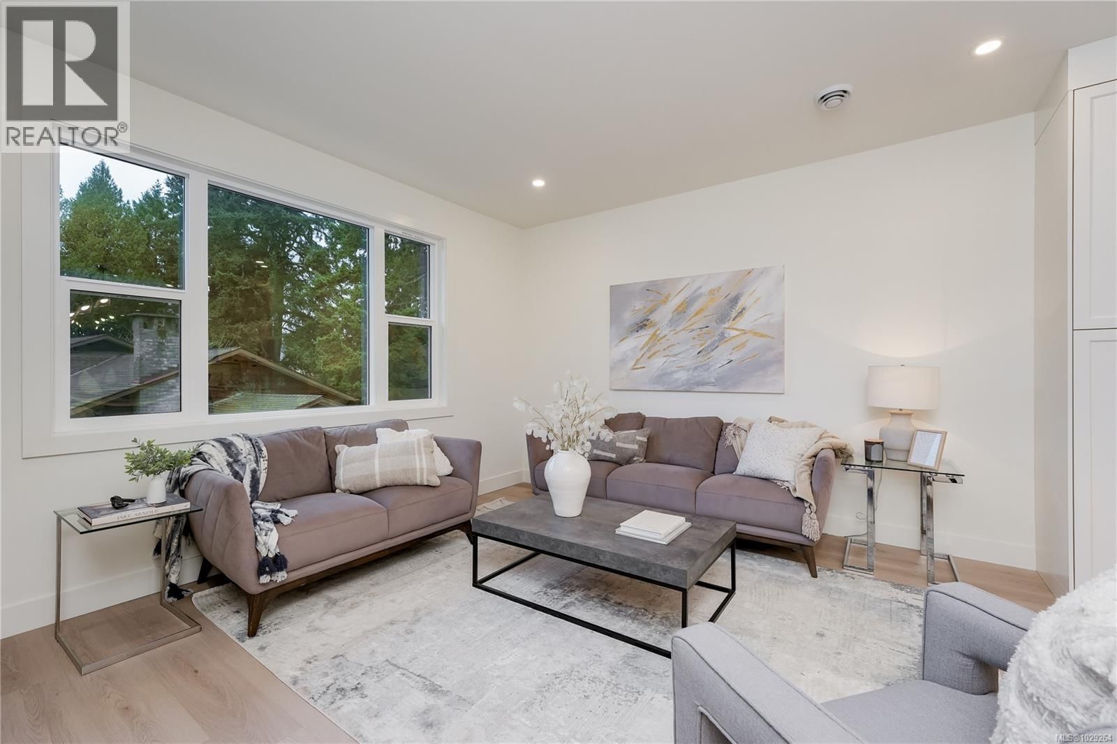 105 - 960 JENKINS AVENUE Image 25