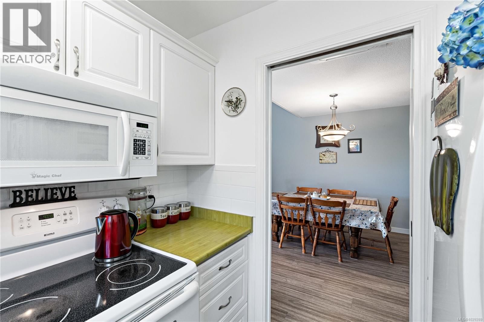 65 120 Finholm Street property photo