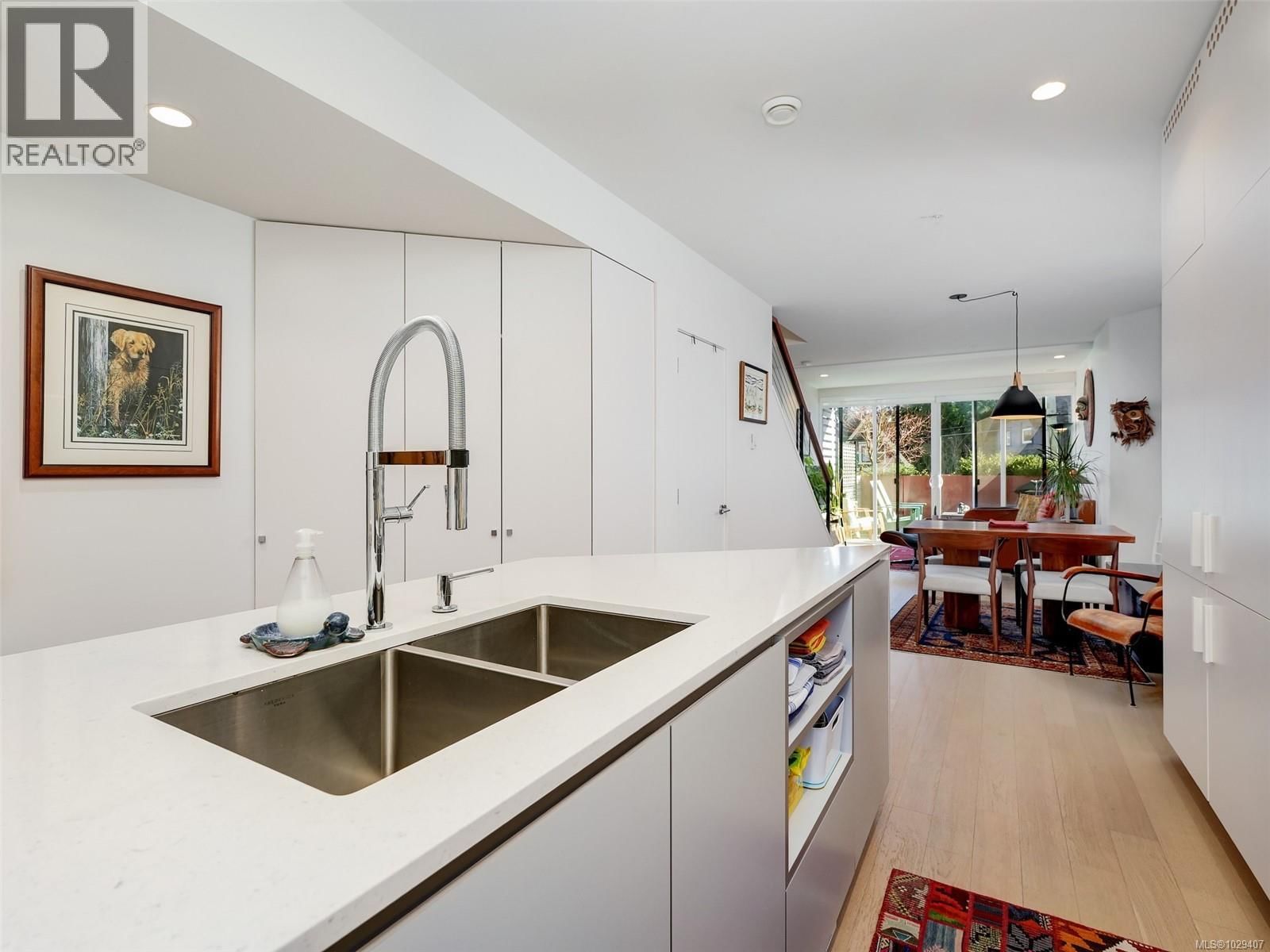 203 - 430 PARRY STREET Image 12