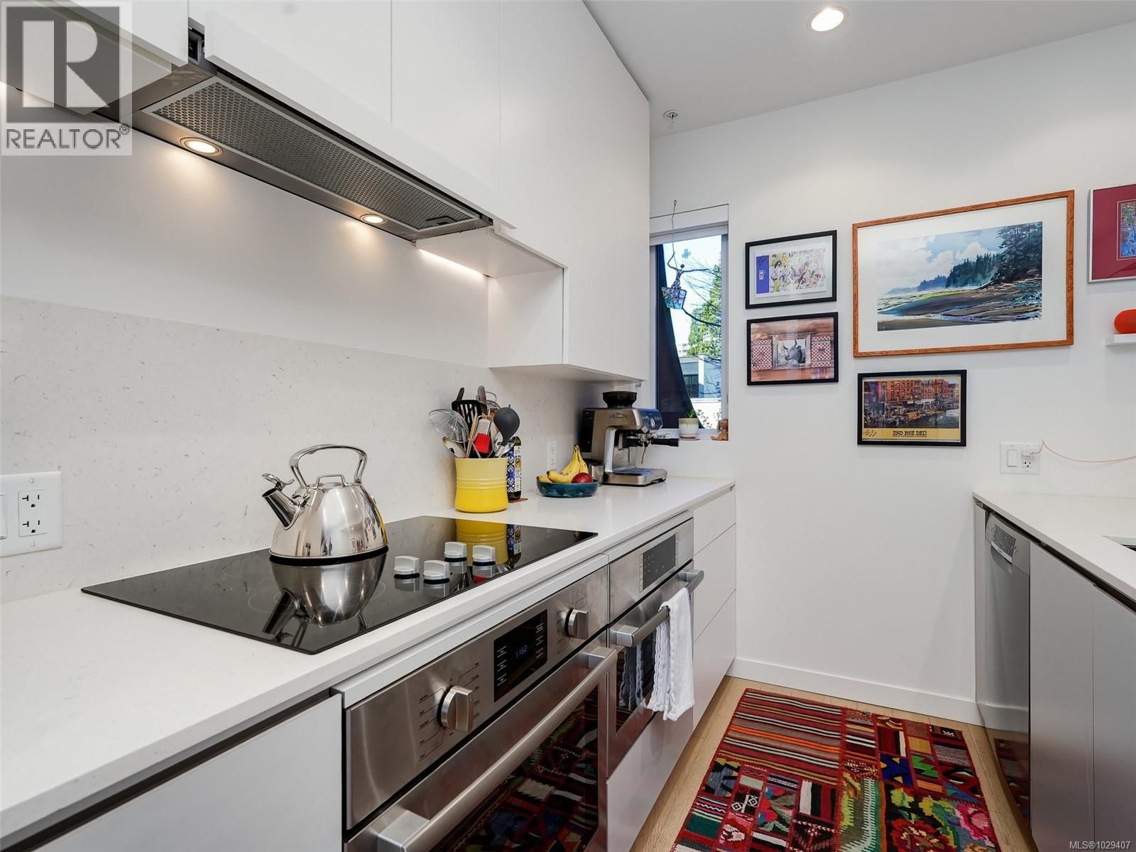 203 - 430 PARRY STREET Image 13