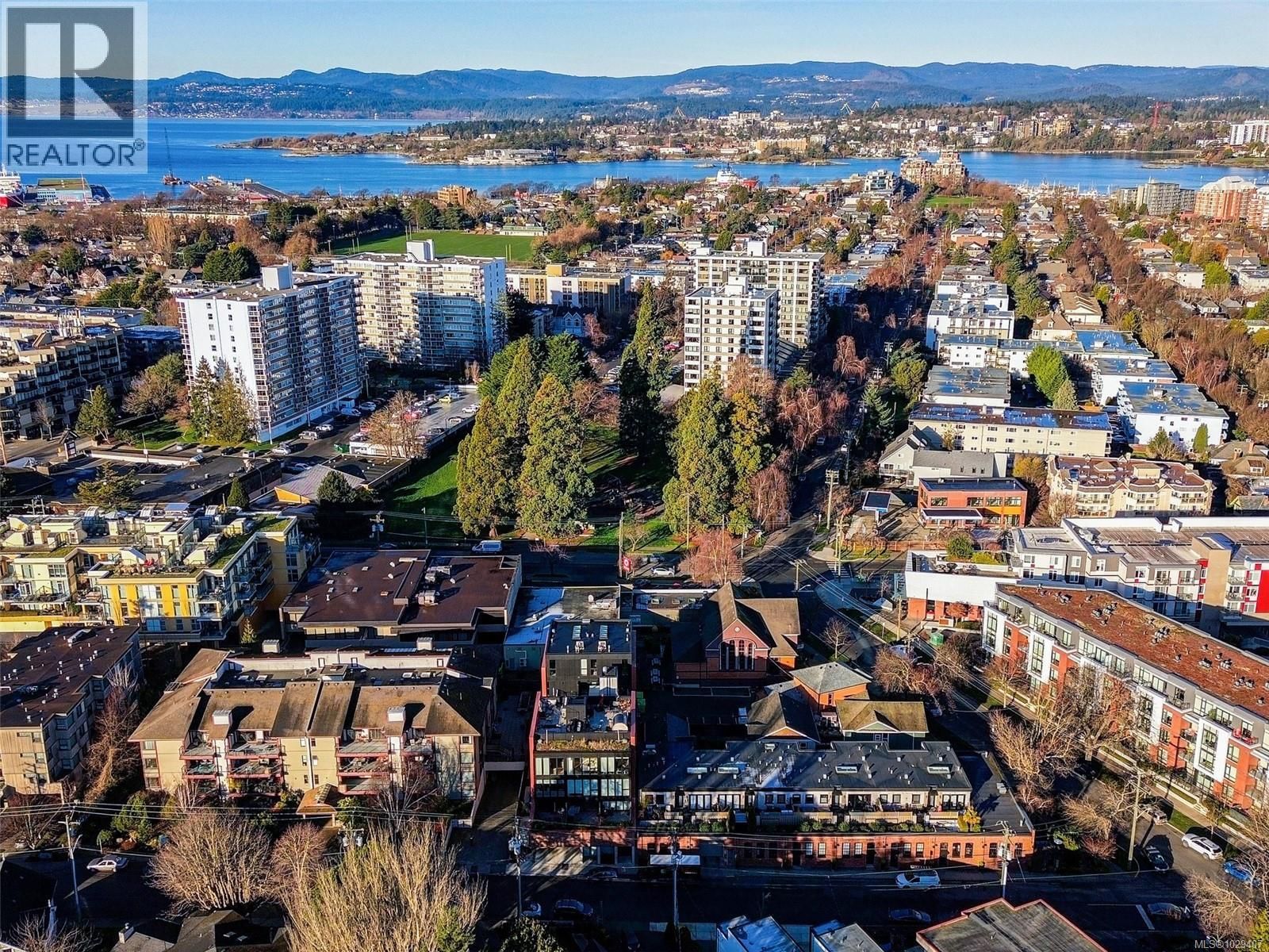 203 - 430 PARRY STREET Image 40