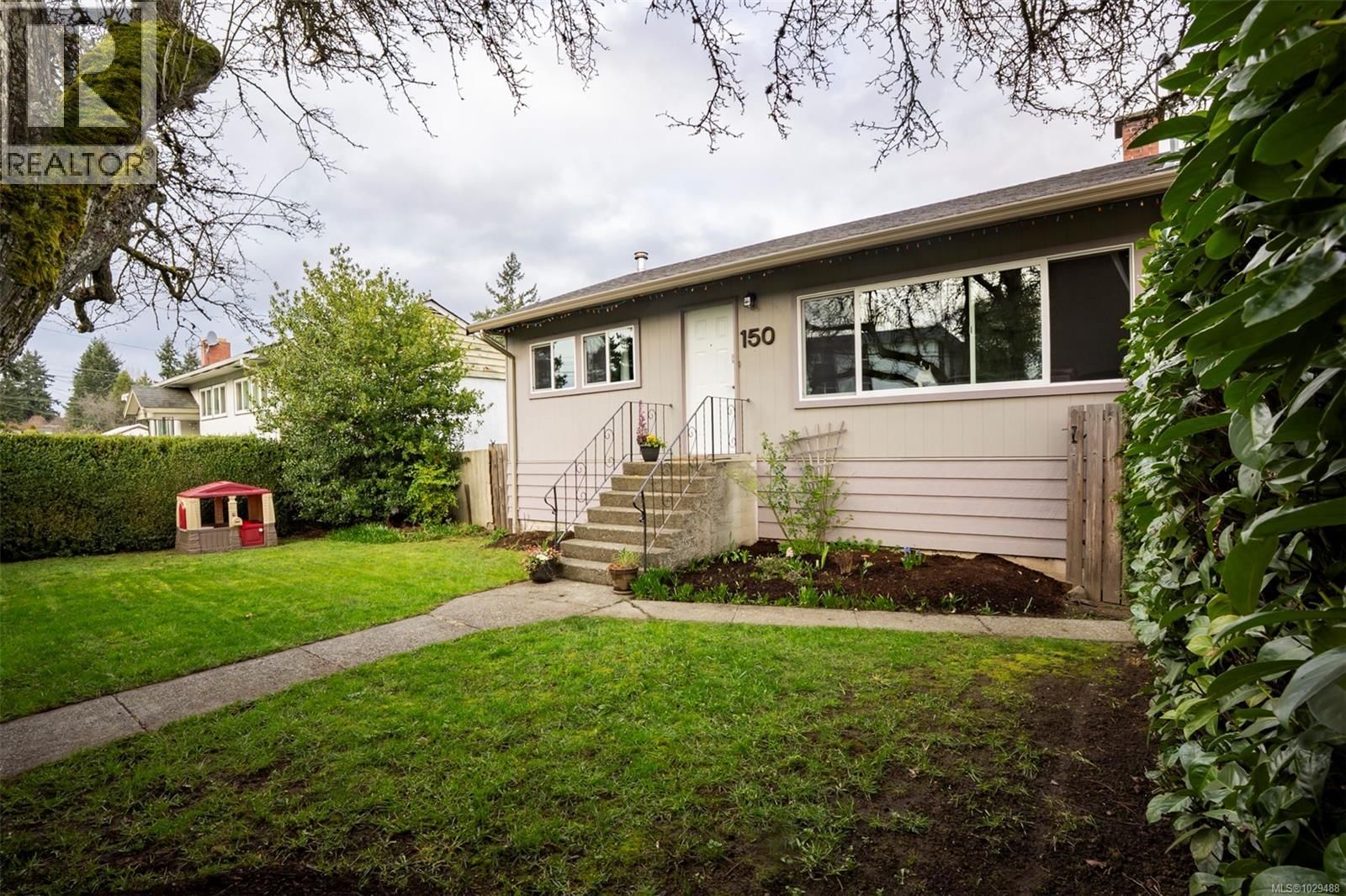 150 WAKESIAH AVENUE Image 1