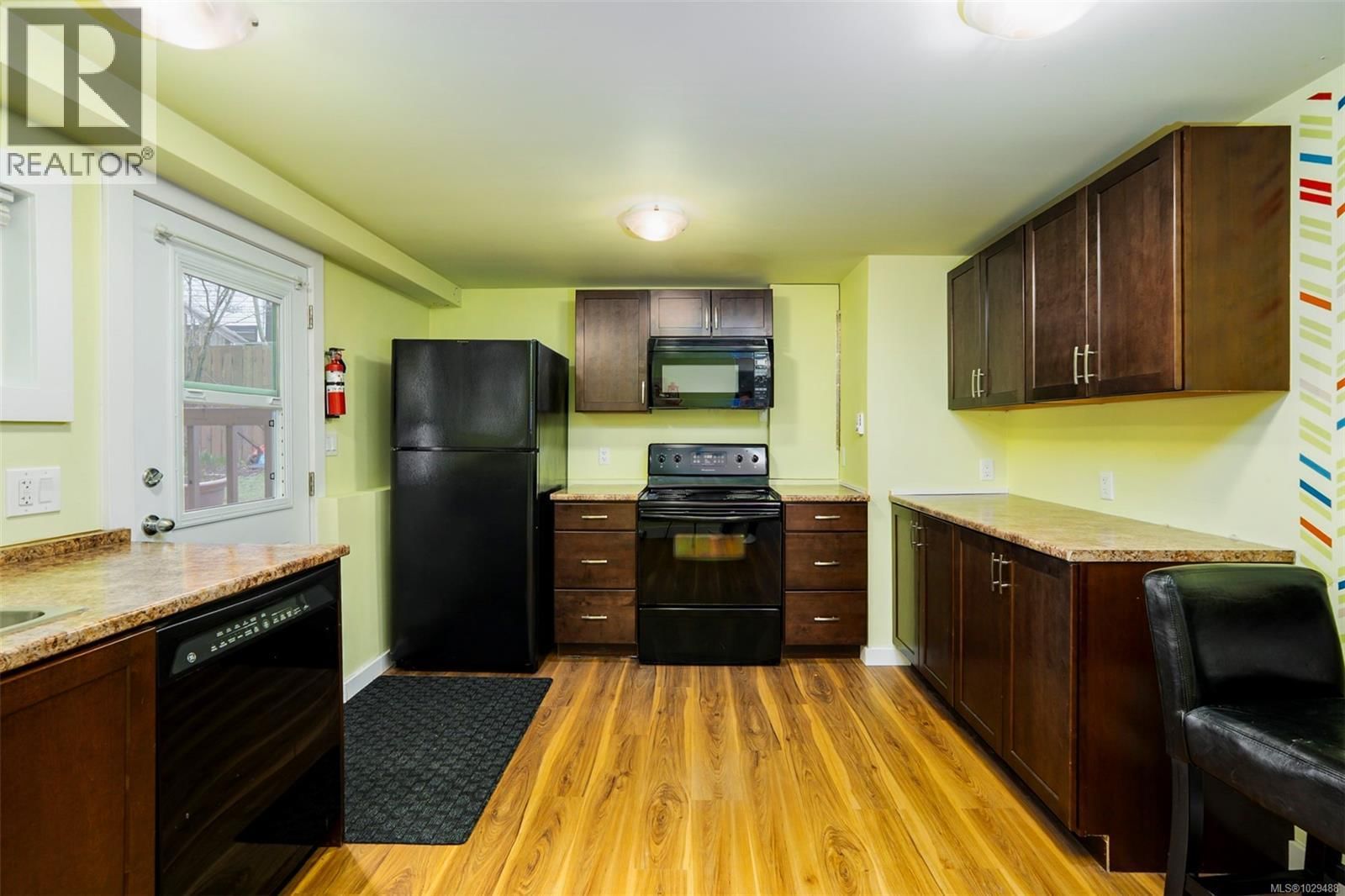 150 WAKESIAH AVENUE Image 8