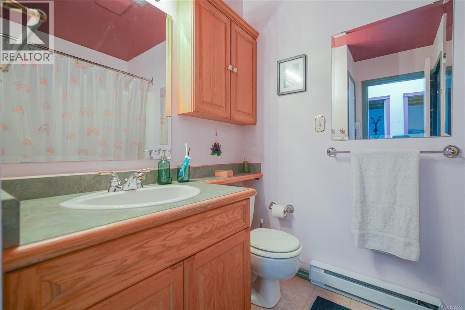 2552 14TH AVENUE Image 12