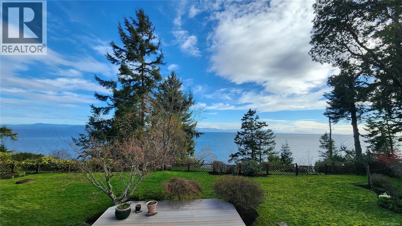 631 Sanderson Road property photo