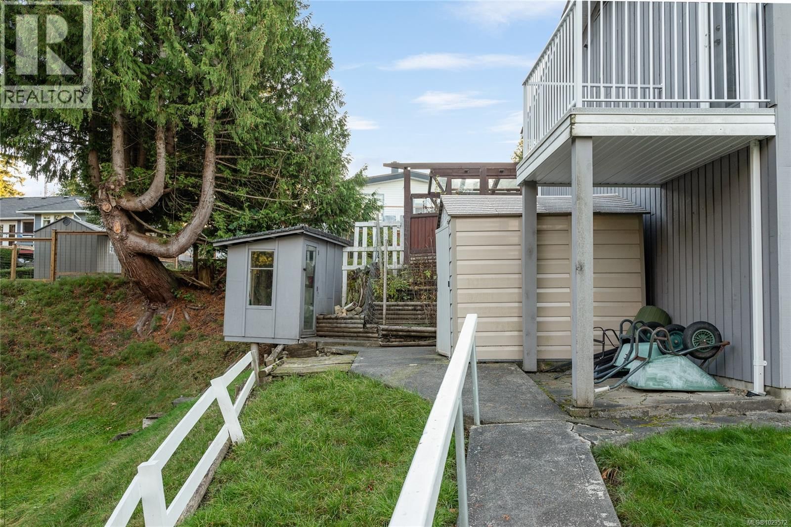 350 GARRETT ROAD Image 40