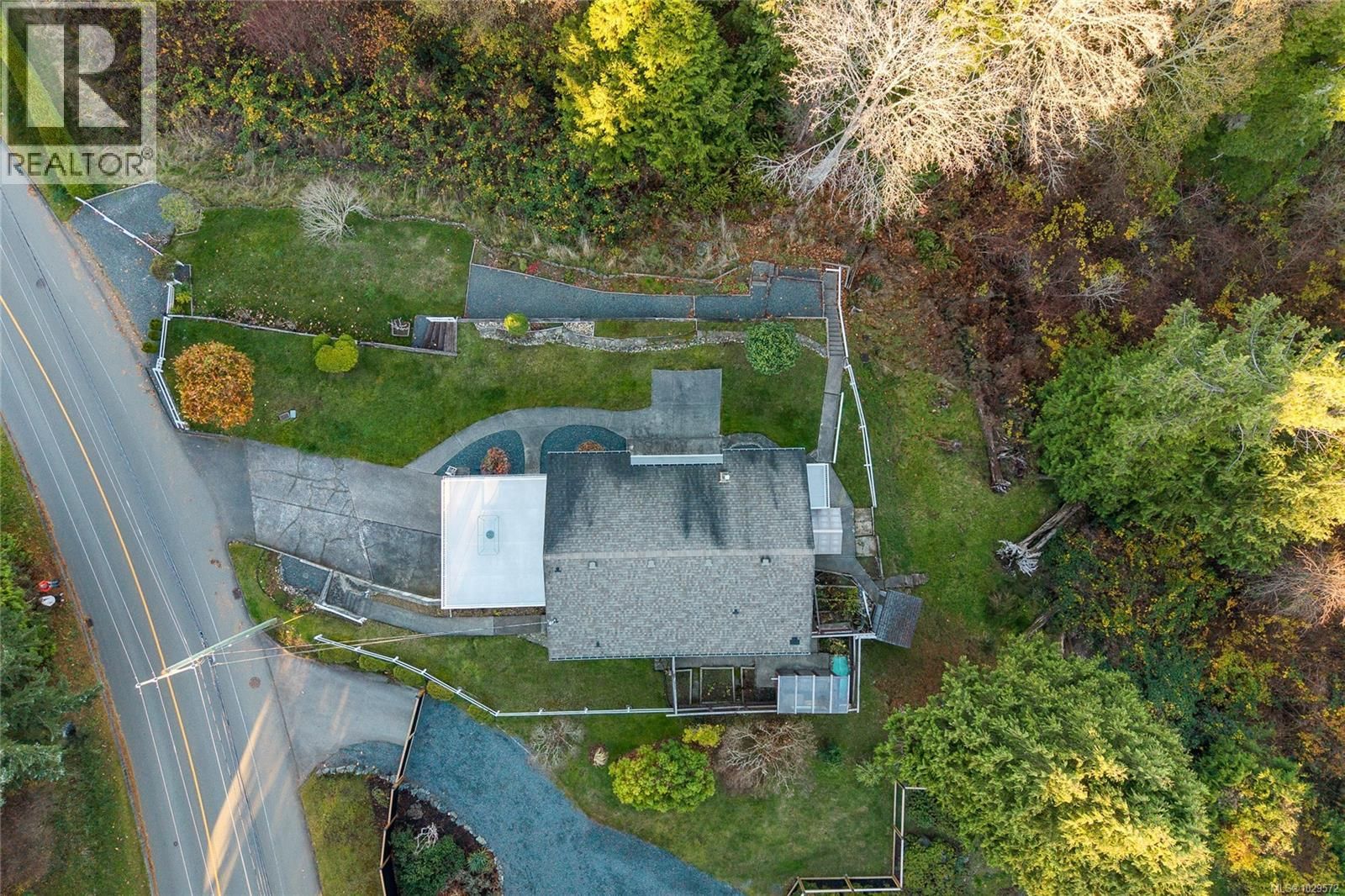 350 GARRETT ROAD Image 55