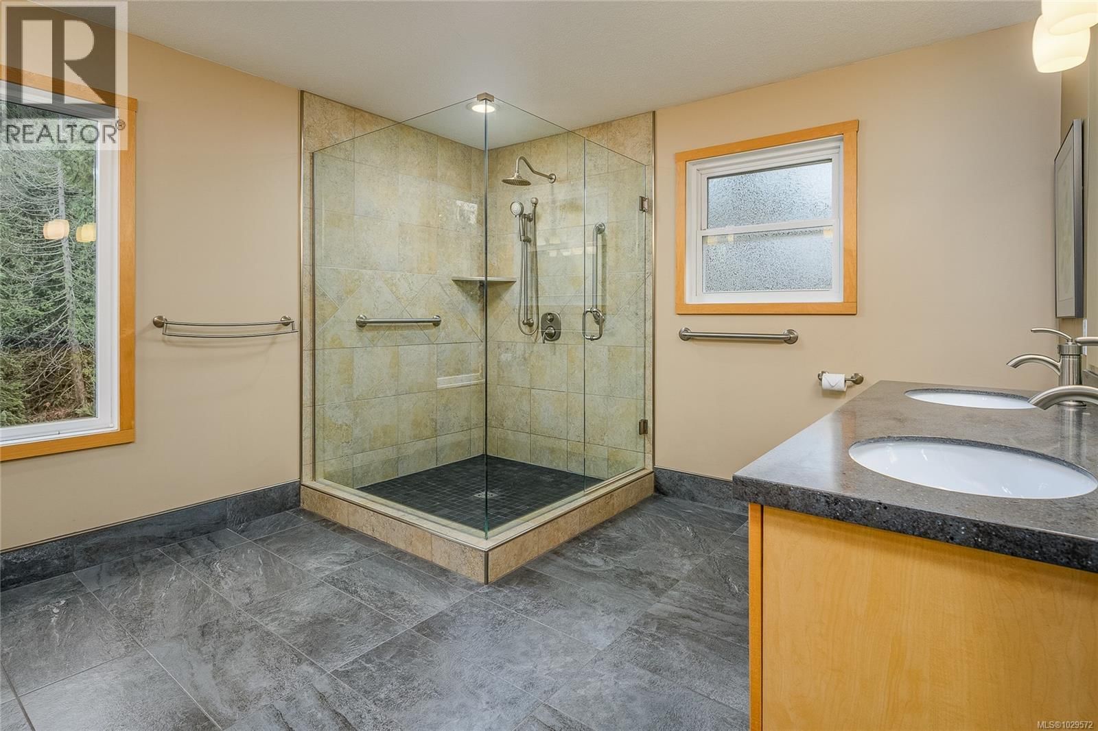 350 GARRETT ROAD Image 58