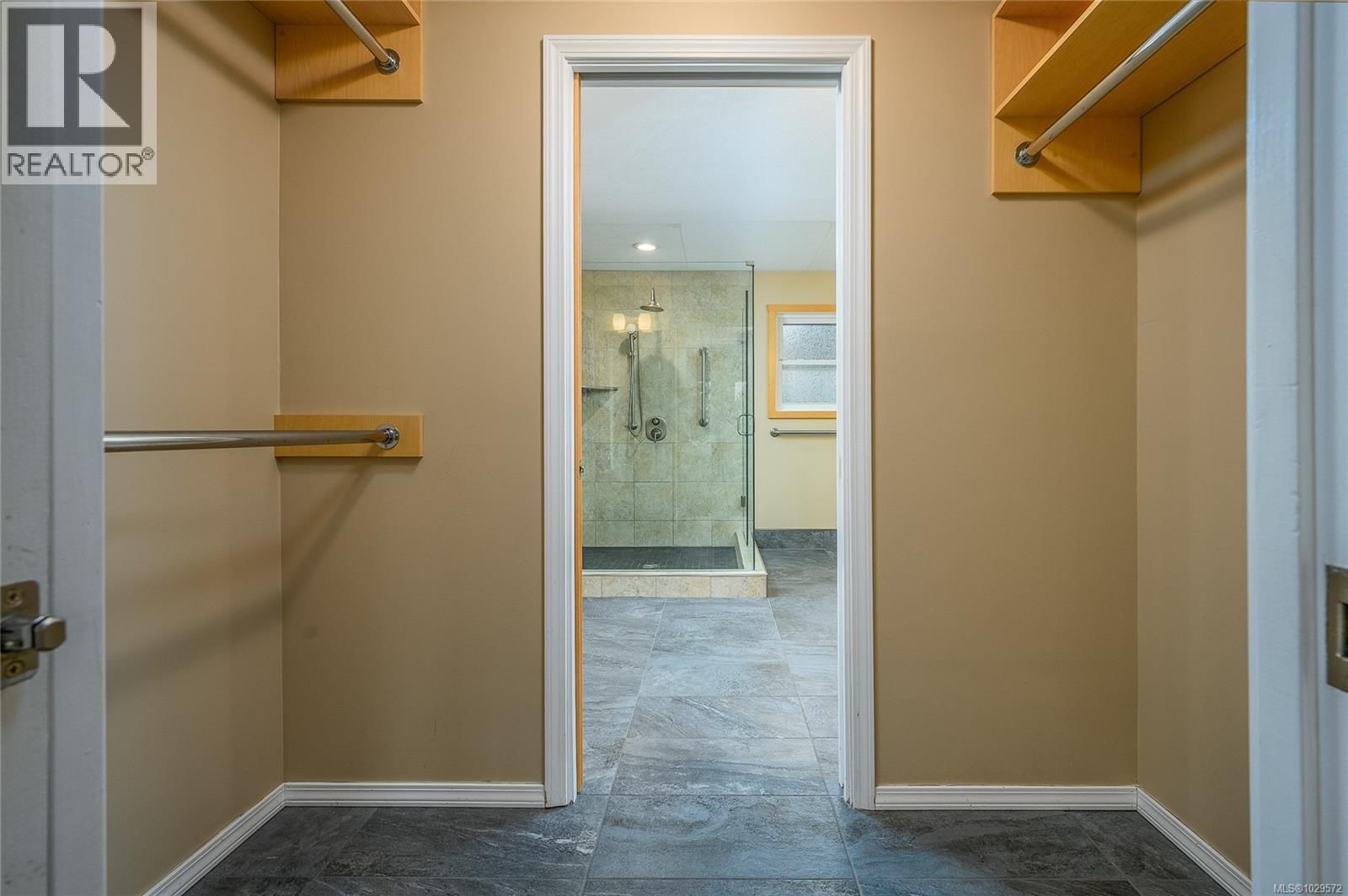 350 GARRETT ROAD Image 62