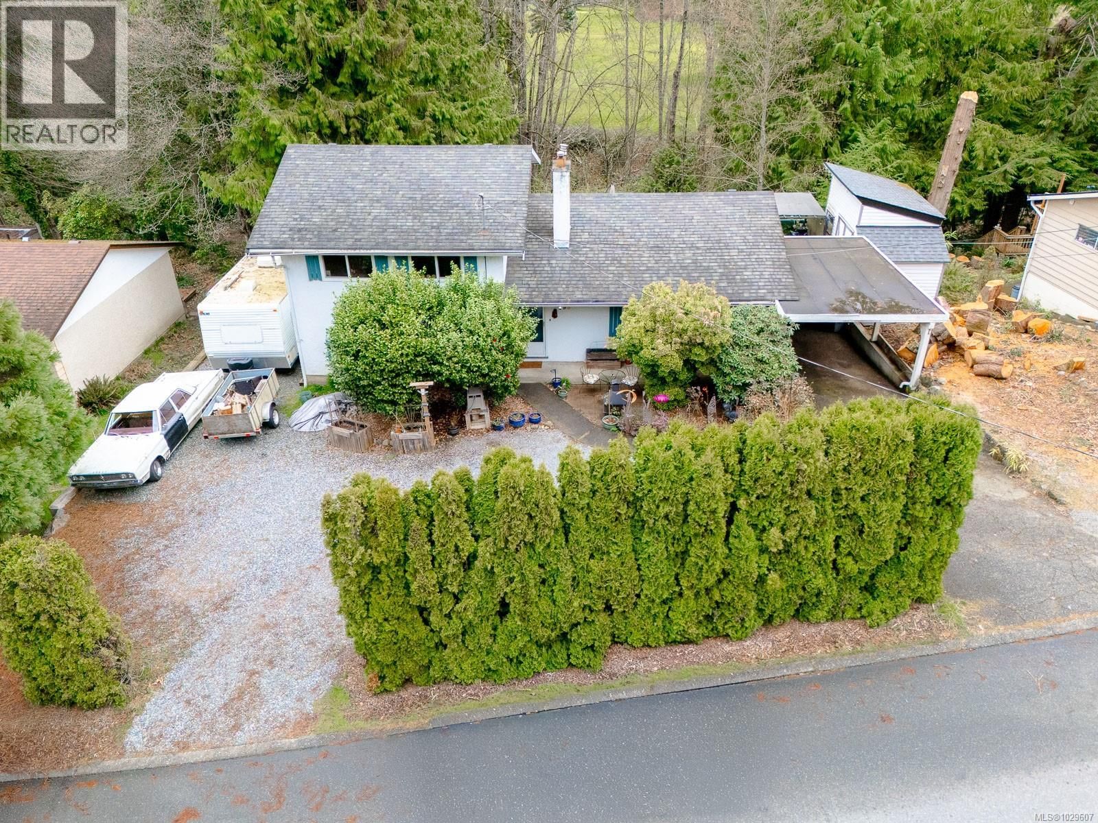 395 Dogwood Drive