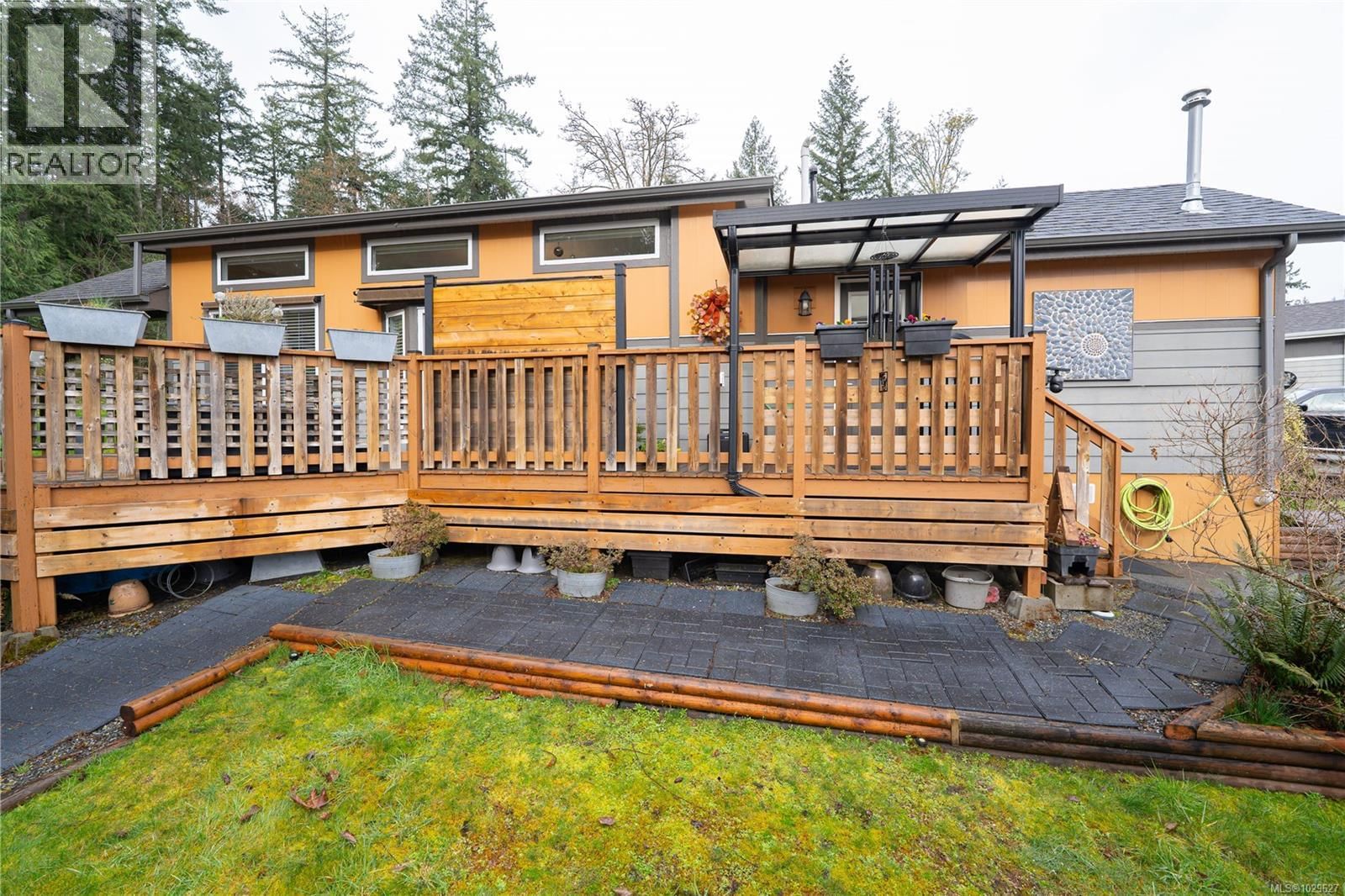 152 3042 River Road property photo