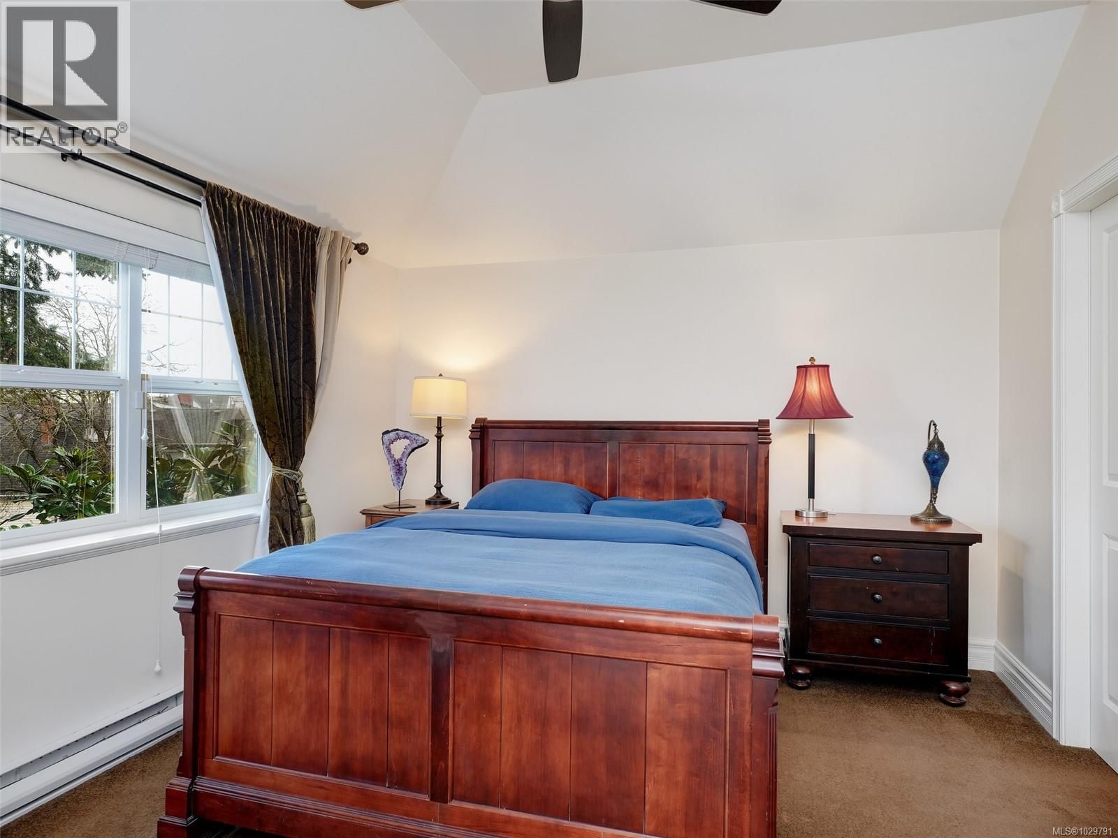 3 - 445 ADMIRALS ROAD Image 14