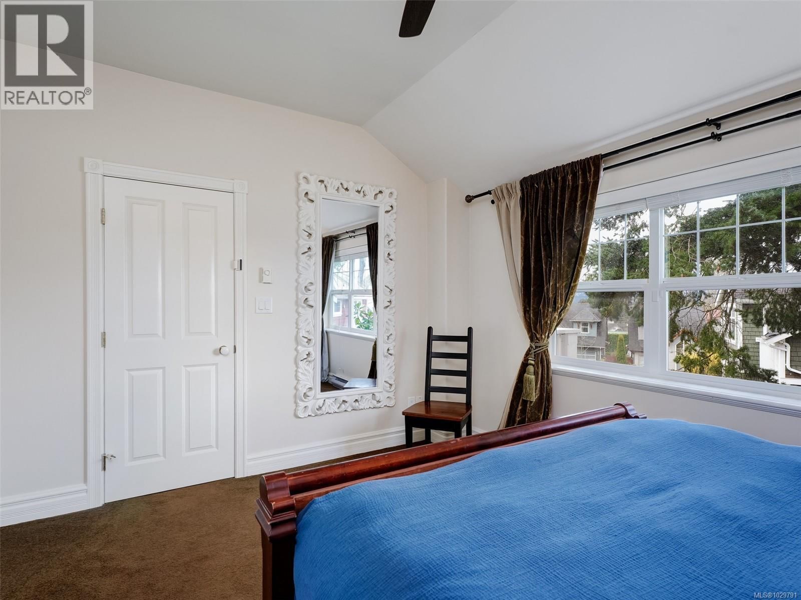 3 - 445 ADMIRALS ROAD Image 15