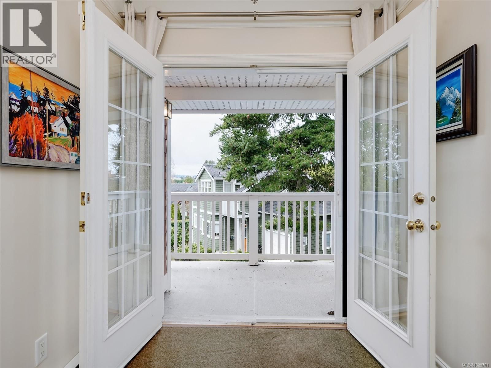 3 - 445 ADMIRALS ROAD Image 26