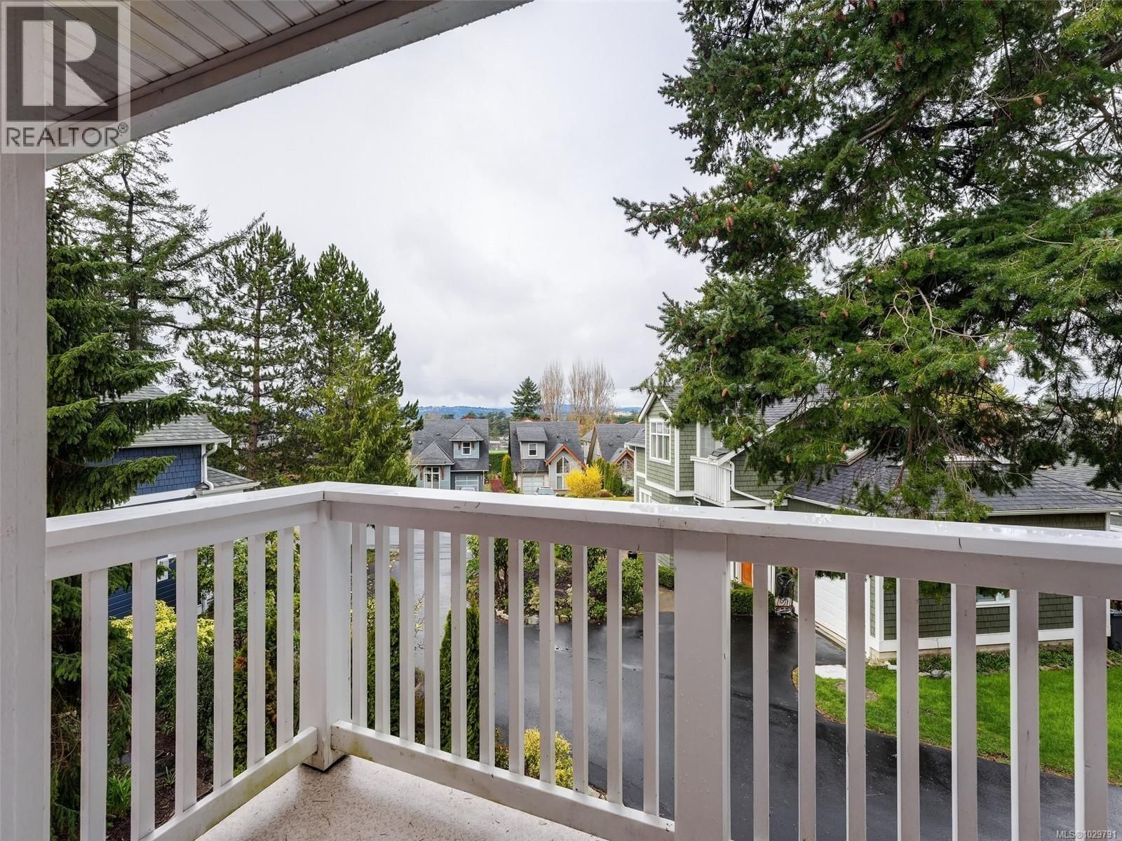 3 - 445 ADMIRALS ROAD Image 27