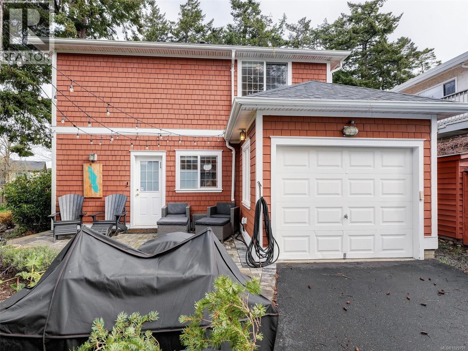 3 - 445 ADMIRALS ROAD Image 33