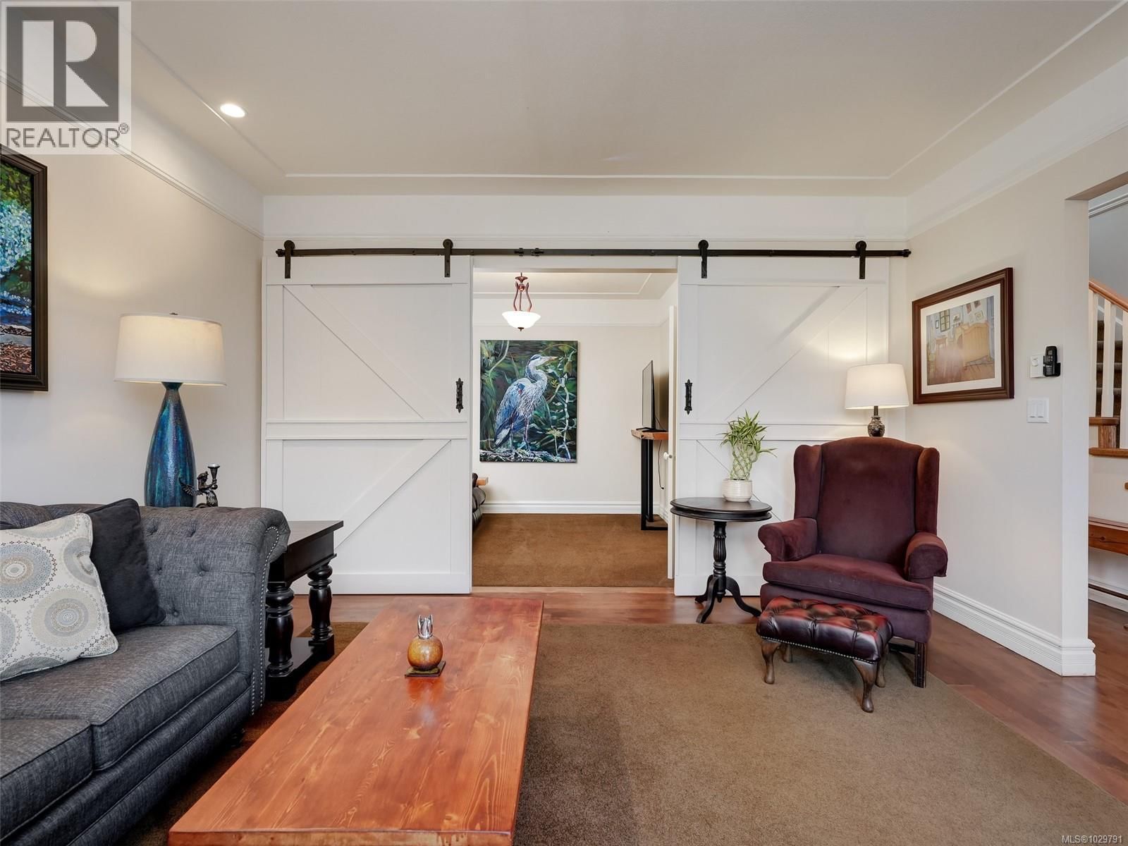 3 - 445 ADMIRALS ROAD Image 5