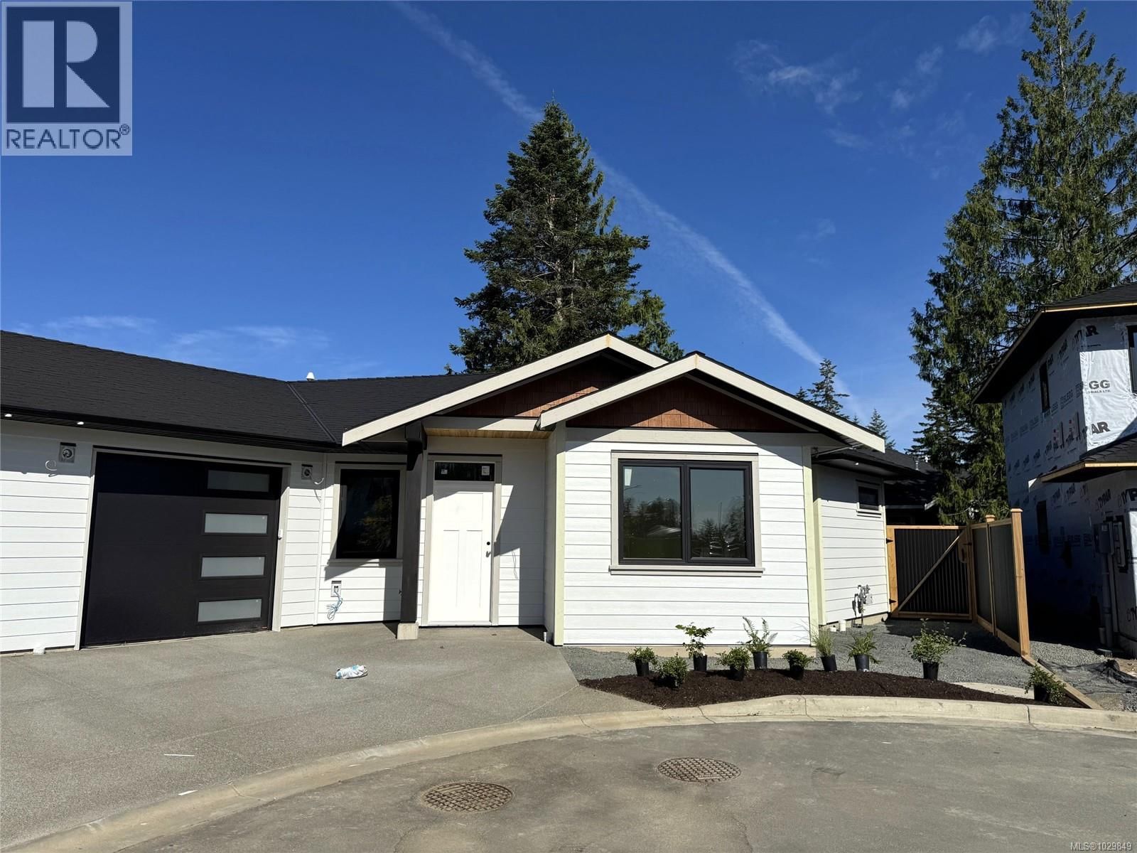 3 865 Grumman Place property photo