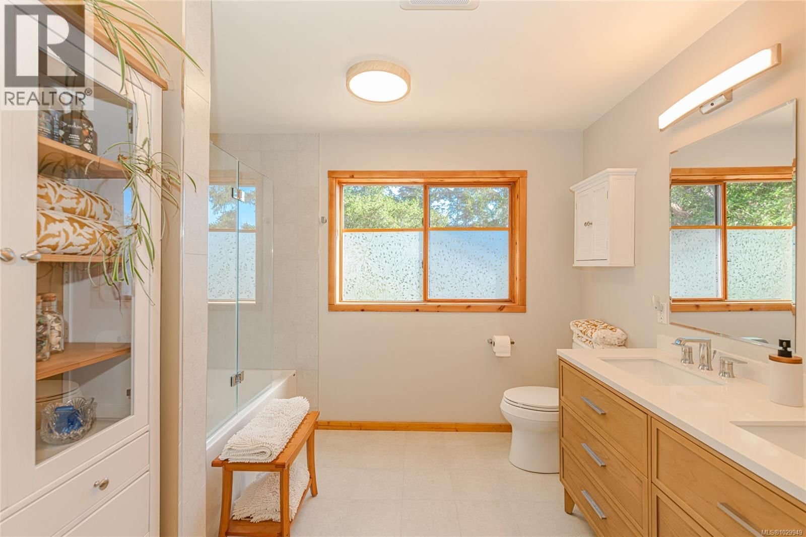 108 TERN ROAD Image 24