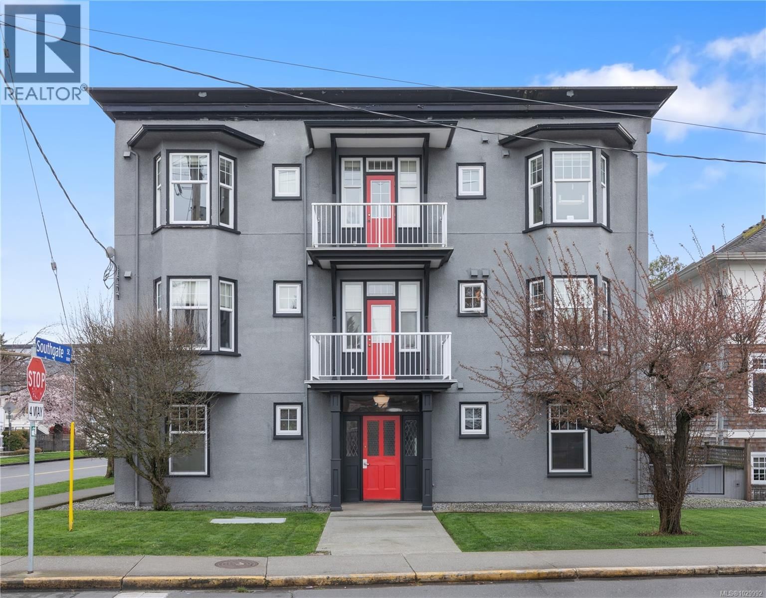 421 Vancouver Street