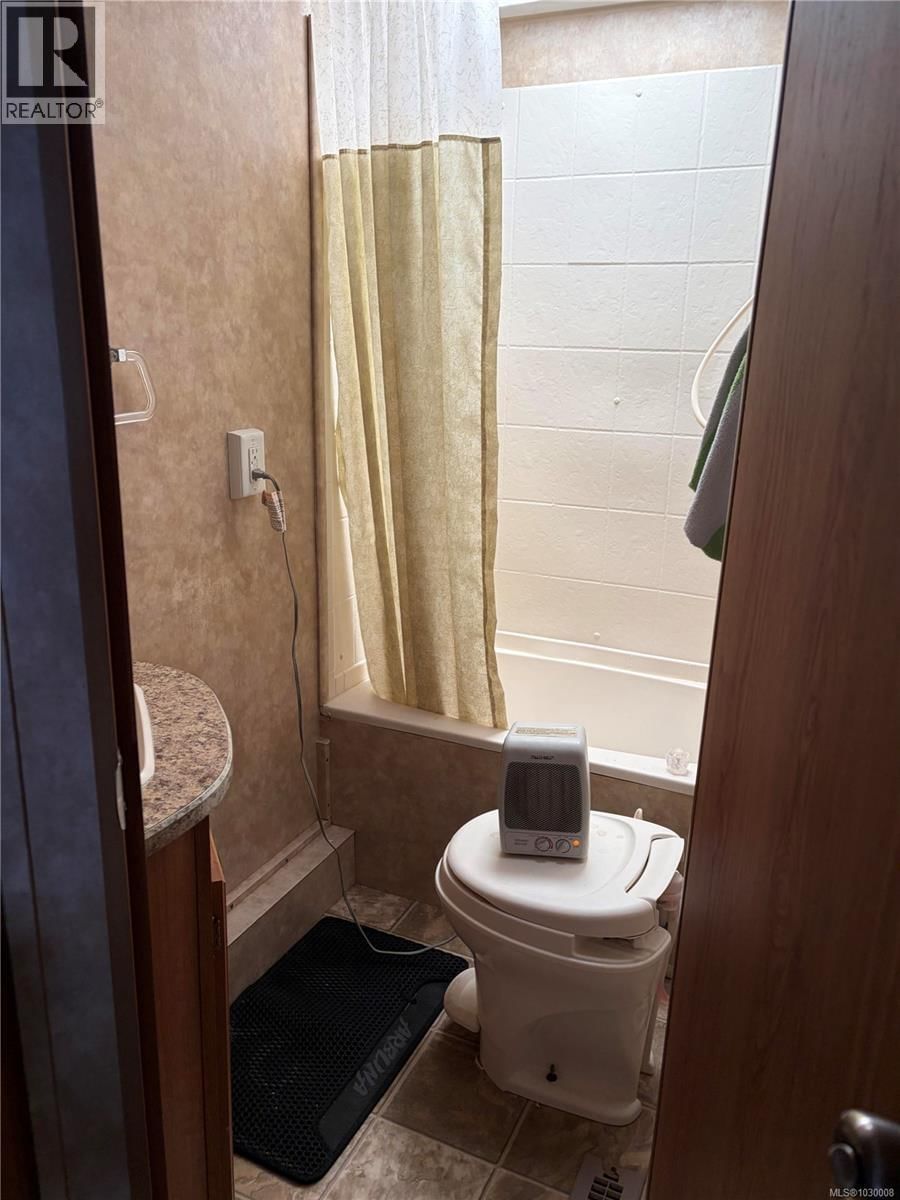 G21 2650 Turnbull Road property photo