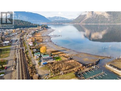 Image #1 of Commercial for Sale at 5391 75 Avenue Ne, Salmon Arm, British Columbia
