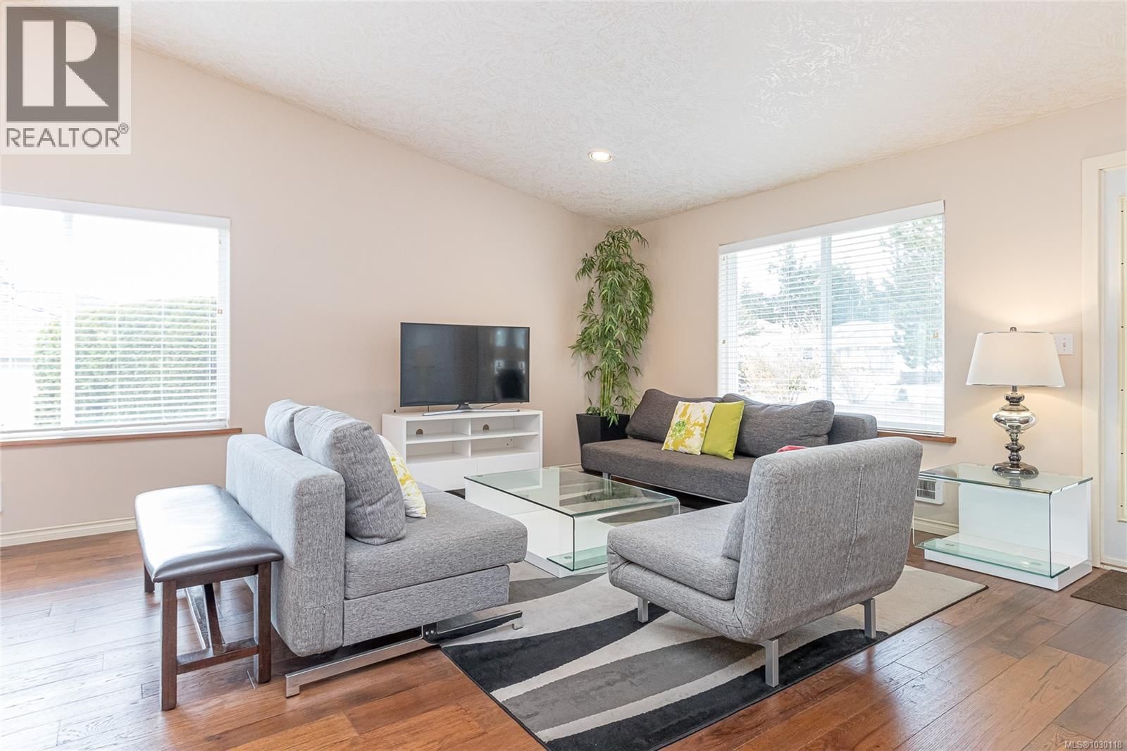 3043 Raymur Place property photo