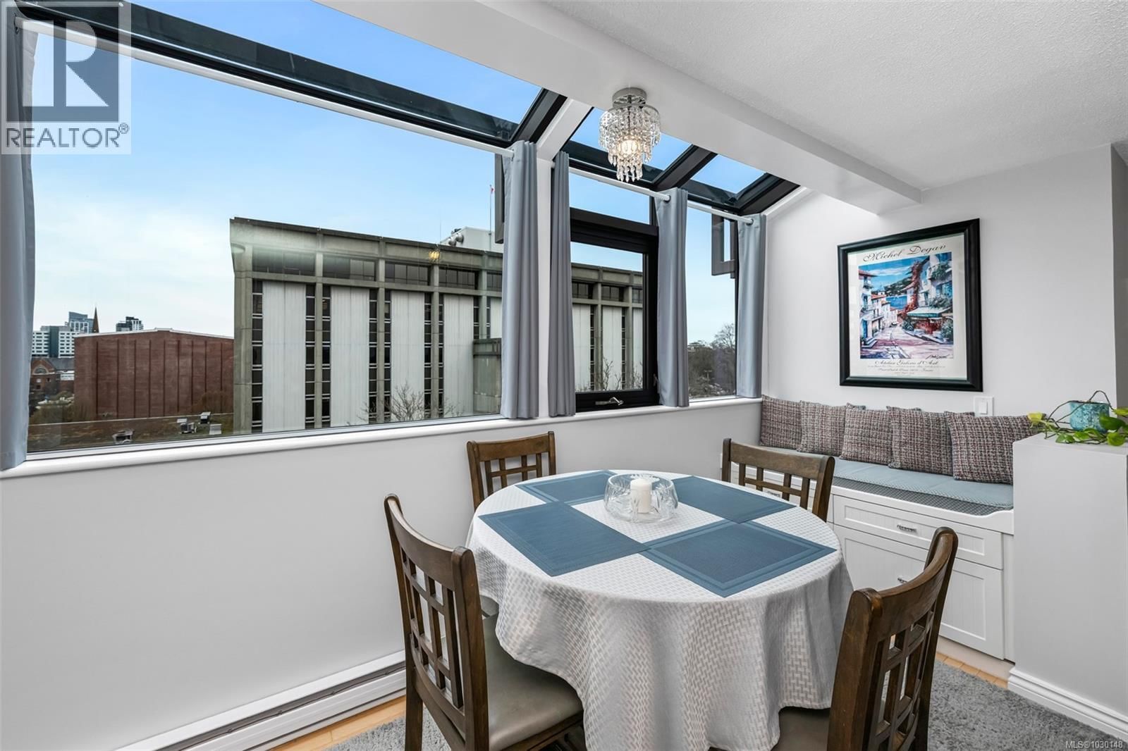 805 - 819 BURDETT AVENUE Image 11