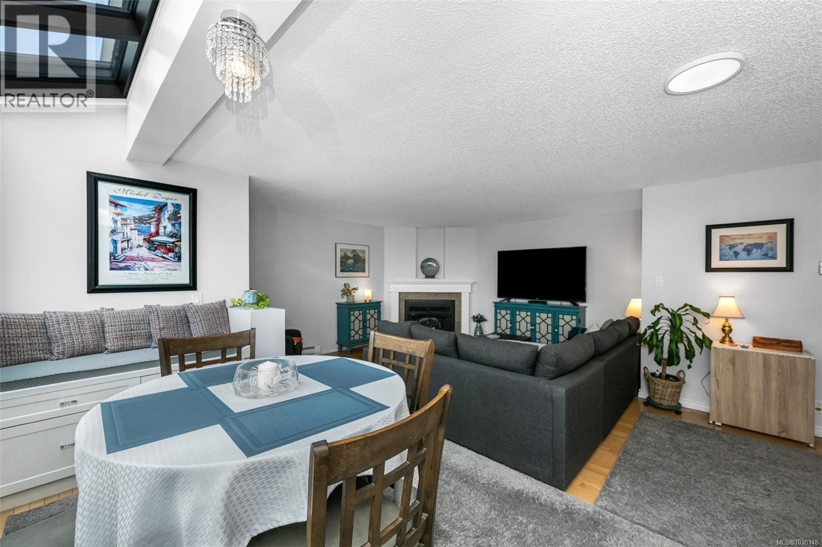 805 - 819 BURDETT AVENUE Image 15