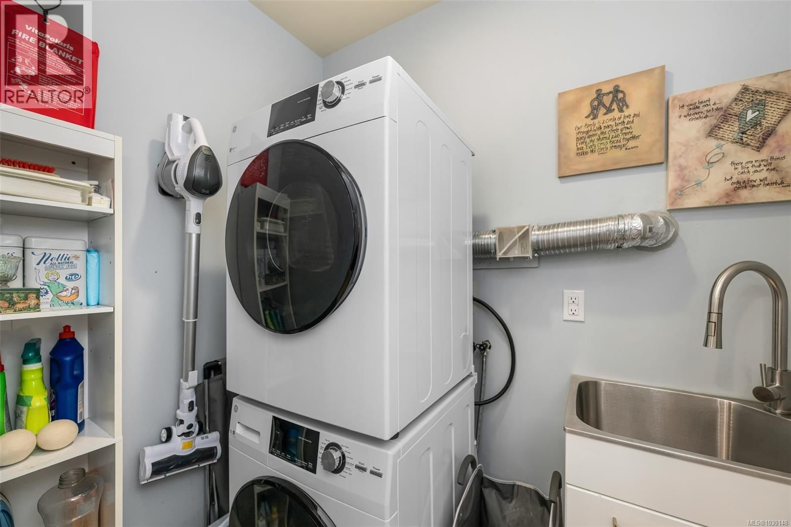 805 - 819 BURDETT AVENUE Image 30