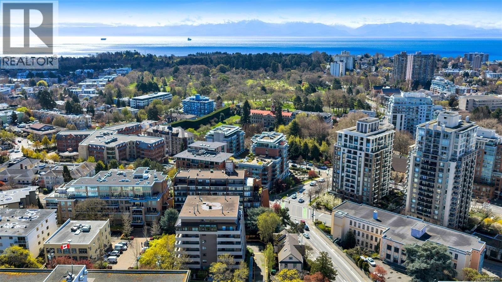 805 - 819 BURDETT AVENUE Image 35