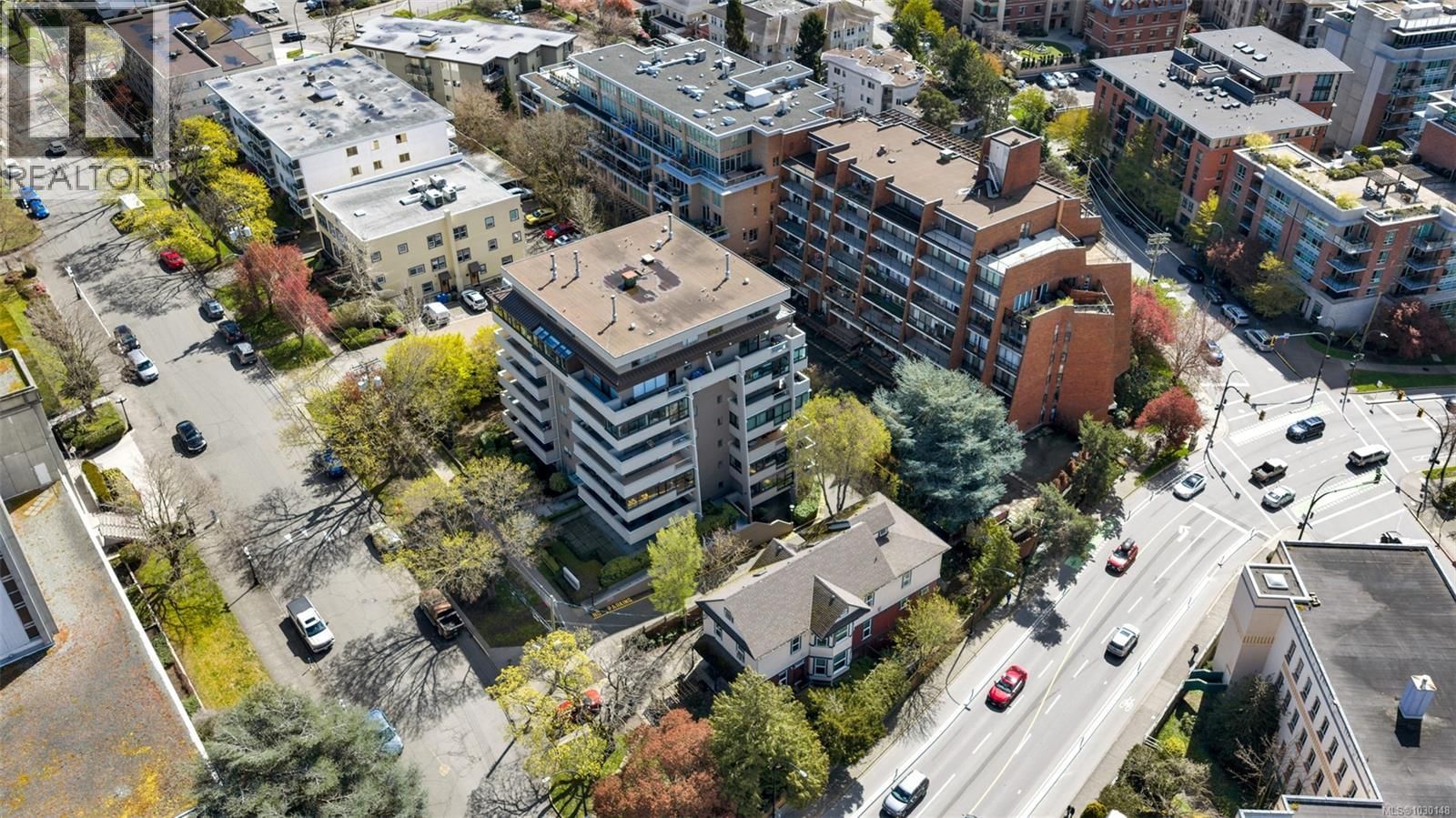 805 - 819 BURDETT AVENUE Image 44