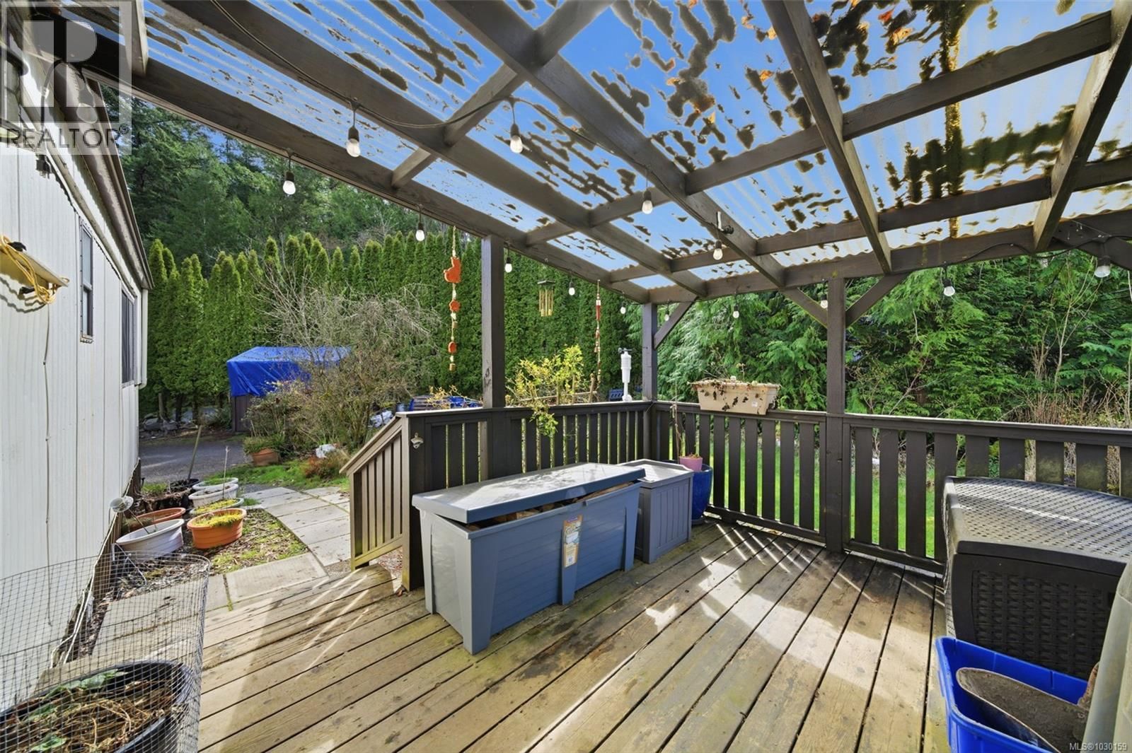 11 - 2615 OTTER POINT ROAD Image 14