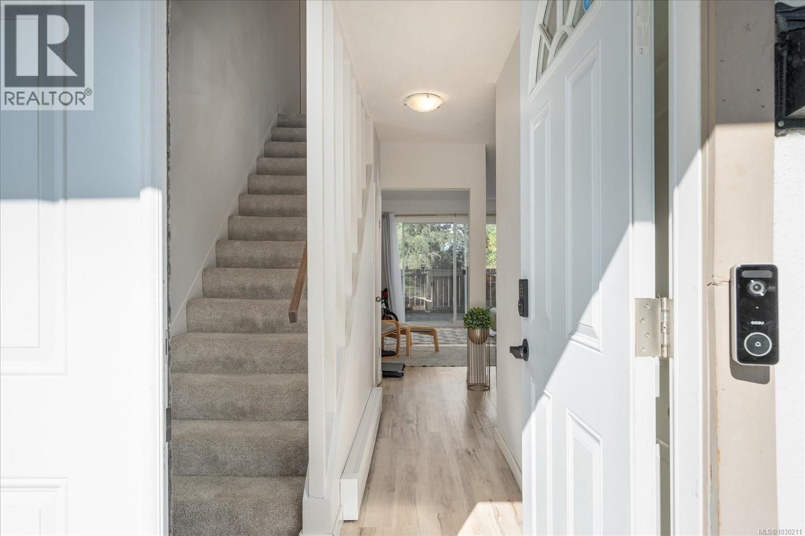 2554 Highland Boulevard property photo