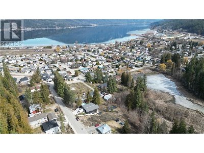 Image #1 of Commercial for Sale at 6820 46 Street Ne, Salmon Arm, British Columbia