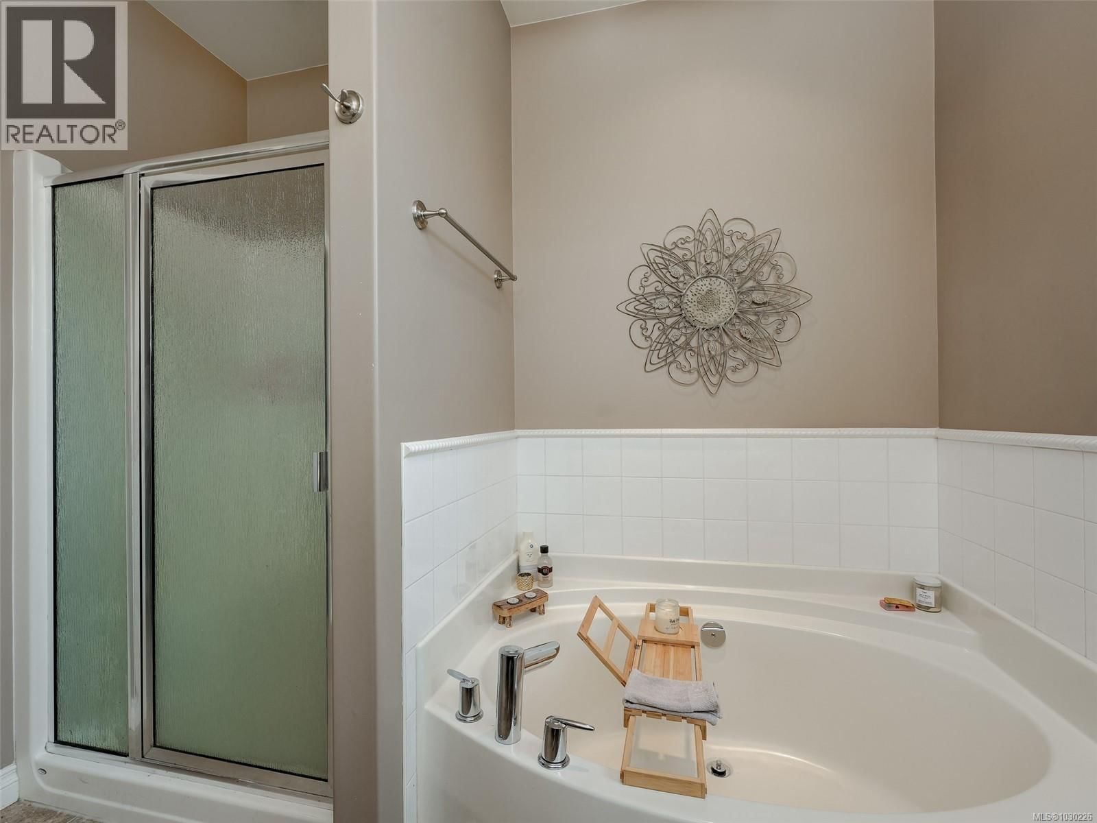 6559 ARRANWOOD DRIVE Image 13