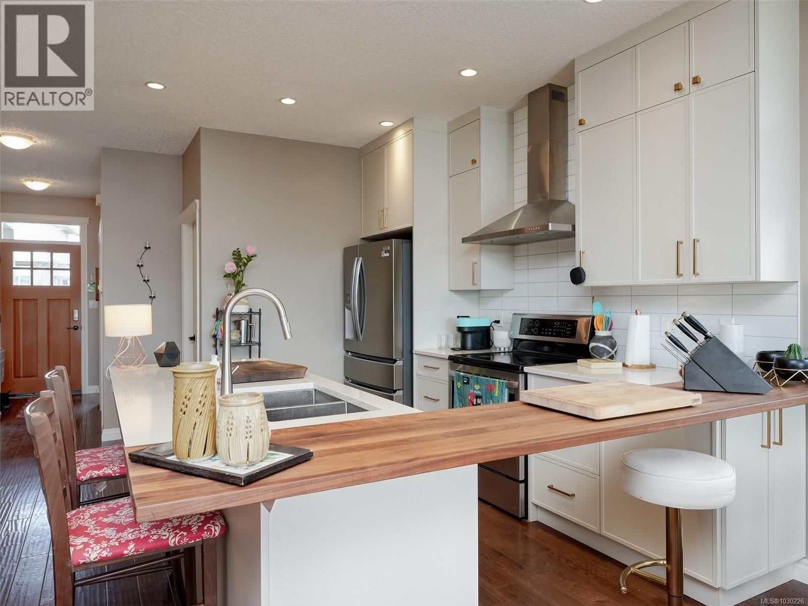 6559 ARRANWOOD DRIVE Image 8