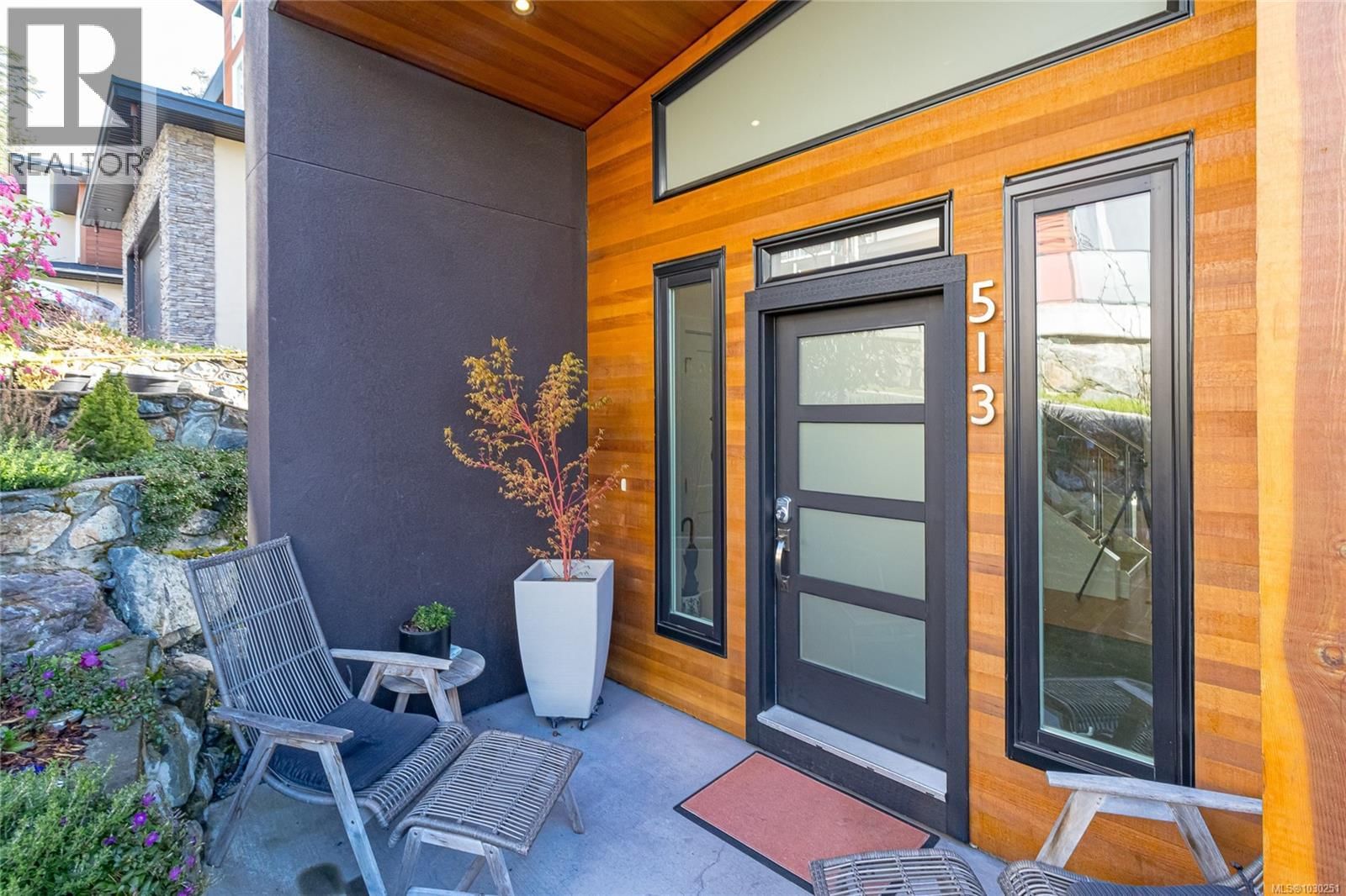 513 Gurunank Lane property photo