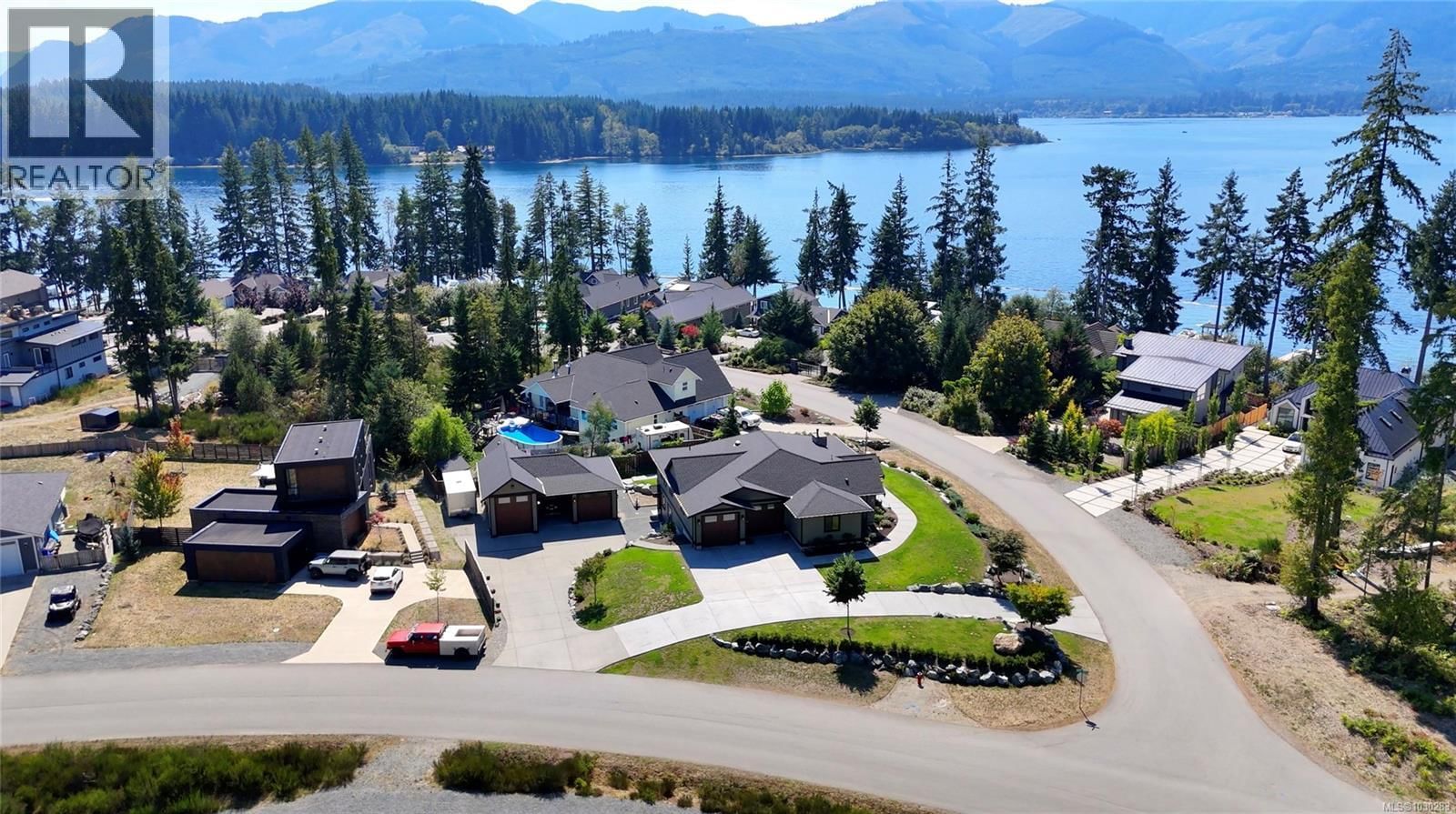 7375 Lakefront Drive property photo