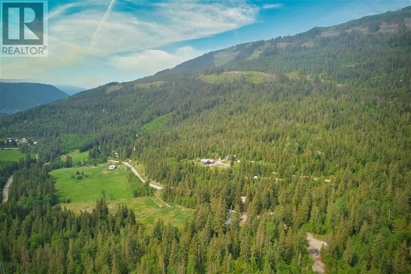 Image #1 of Business for Sale at 2495 Samuelson Road, Sicamous, British Columbia