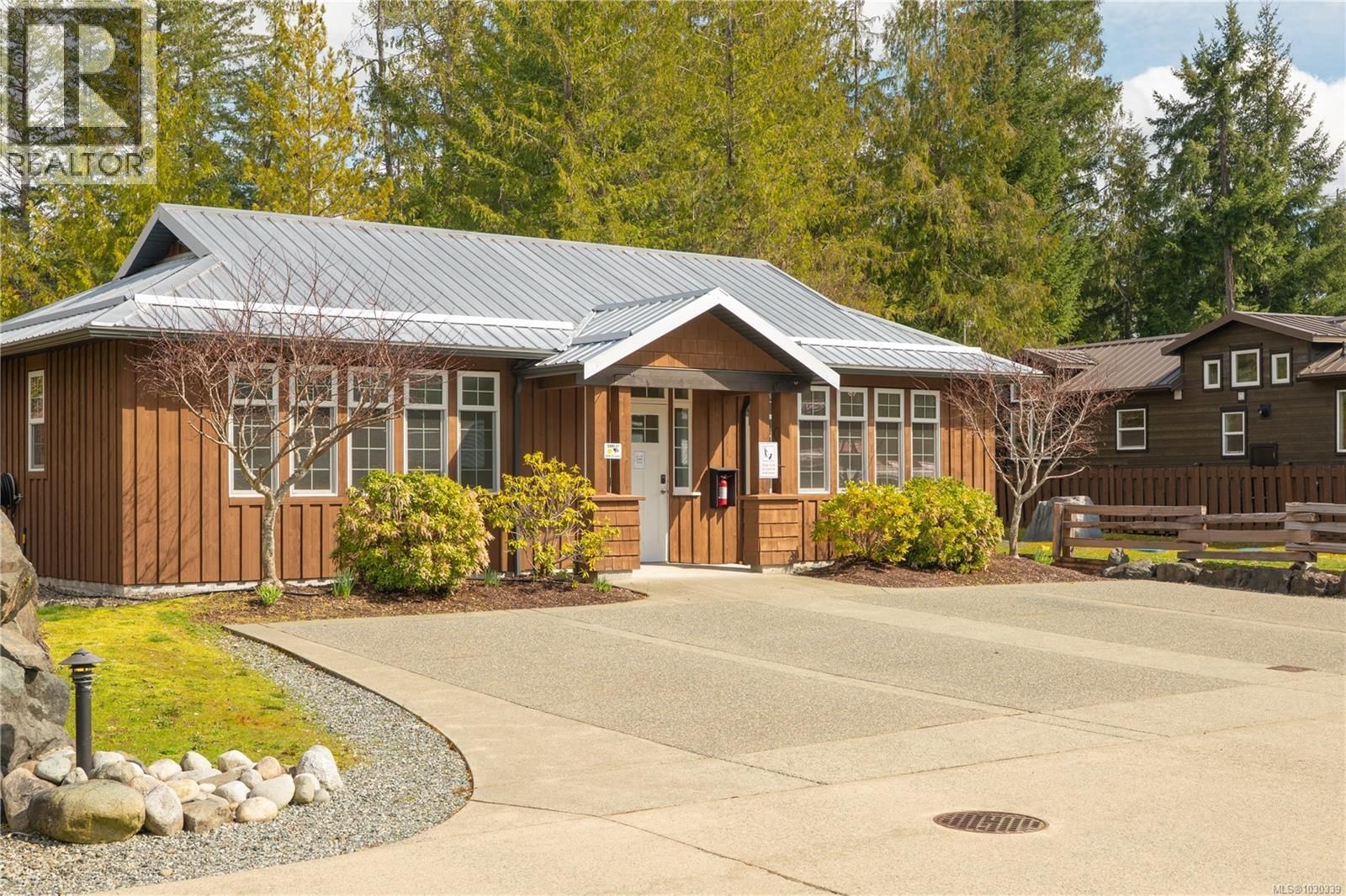 23 - 10750 CENTRAL LAKE ROAD Image 81