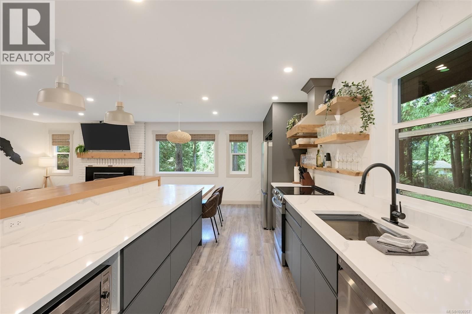 2783 WOODHAVEN ROAD Image 14